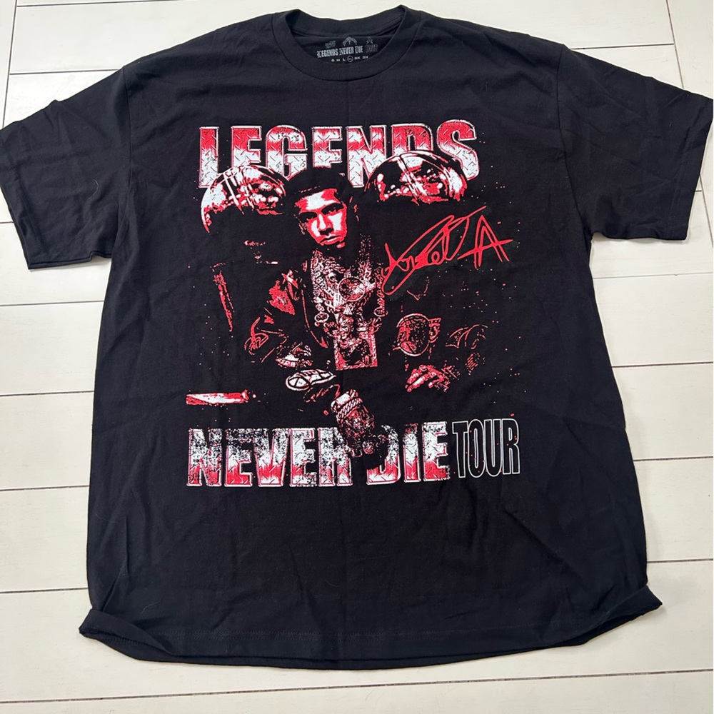 Real Hasta La Muerte “Legends never die” tour graphic tee
